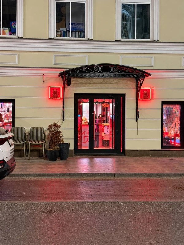 Световое оформление ресторана «ЧИХО»